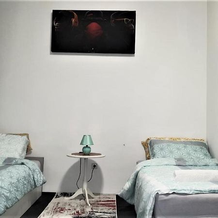 Wohnung In Der Naehe Wiener Stadthalle Und Zentrum 9 Екстериор снимка
