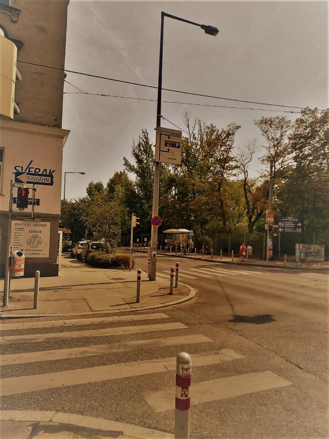 Wohnung In Der Naehe Wiener Stadthalle Und Zentrum 9 Екстериор снимка