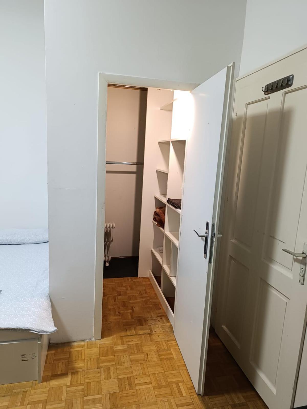 Wohnung In Der Naehe Wiener Stadthalle Und Zentrum 9 Екстериор снимка